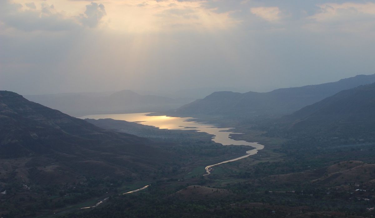 What is the best time to visit Mahabaleshwar